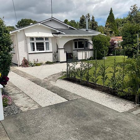 Orange Tree Cottage - Garden Hideaway Whanganui Εξωτερικό φωτογραφία