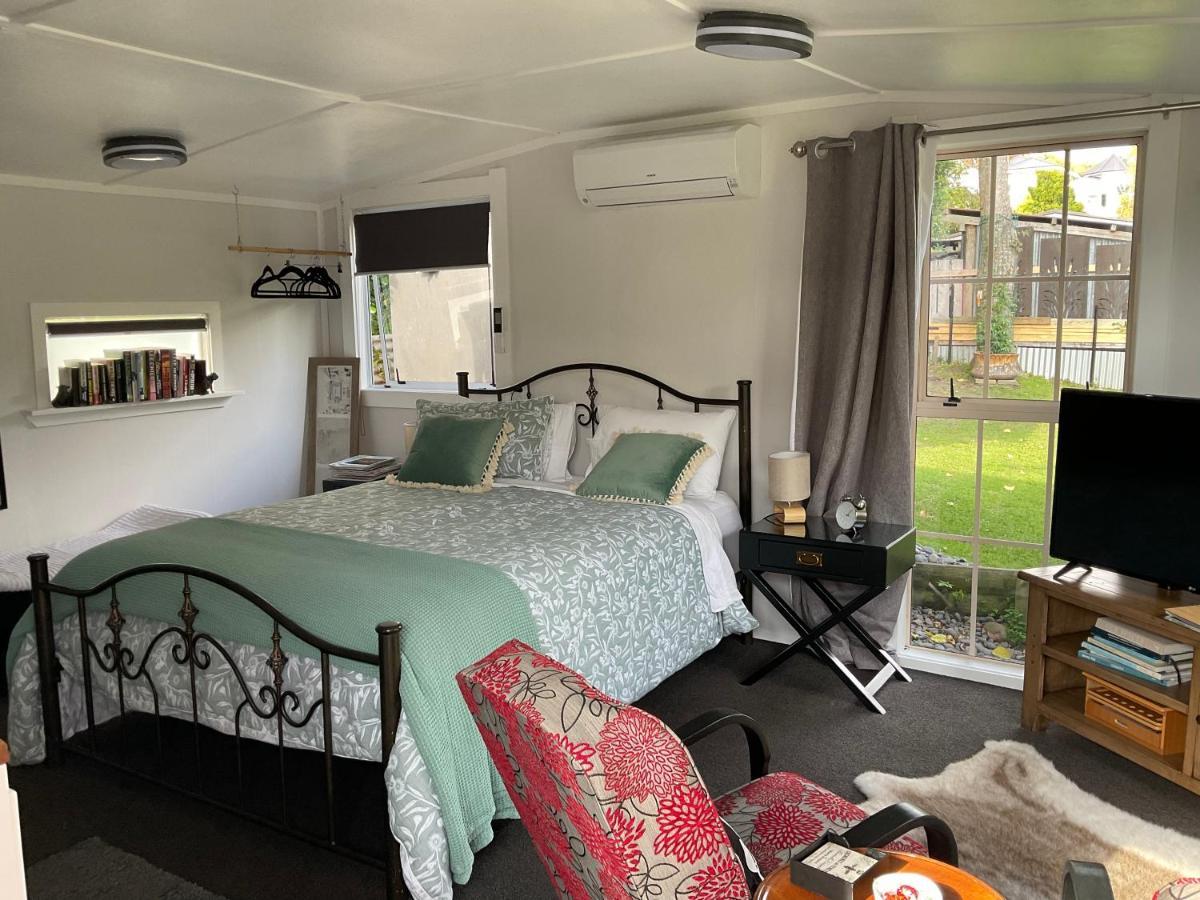 Orange Tree Cottage - Garden Hideaway Whanganui Εξωτερικό φωτογραφία