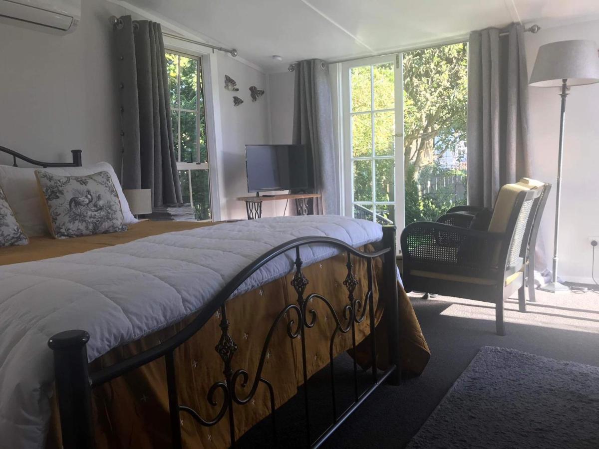 Orange Tree Cottage - Garden Hideaway Whanganui Εξωτερικό φωτογραφία